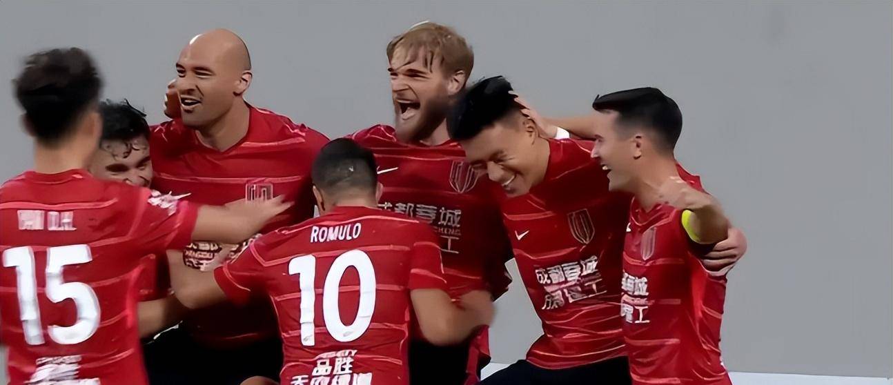 热门球队玩转比赛，实现逆袭登顶