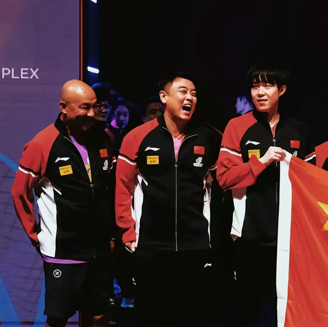 包含奥地利乒乓球队力克韩国乒乓球队，王皓三分雨点燃全场的词条