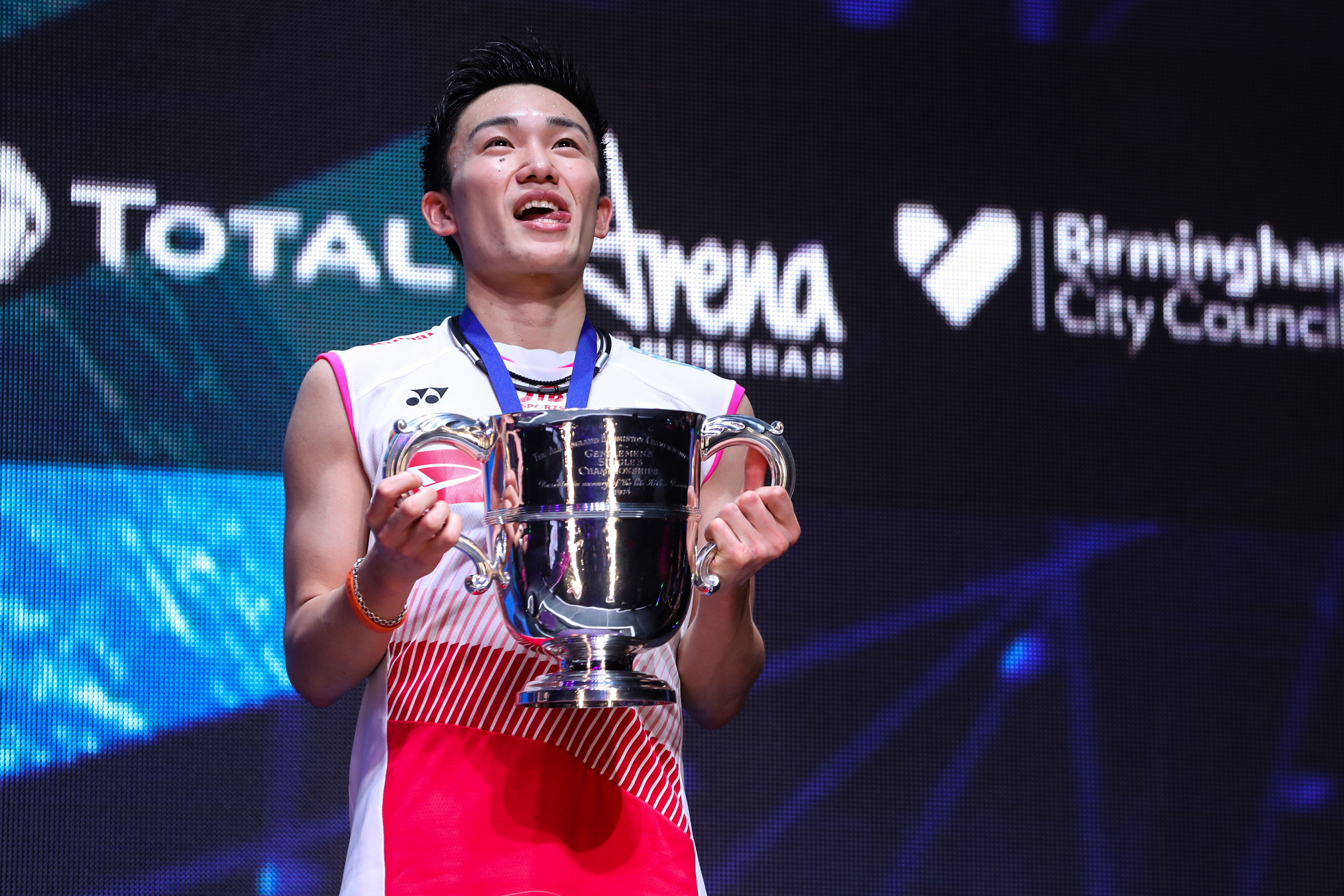 包含泰国羽毛球队绝地反击丹麦羽毛球队，桃田贤斗高光表现的词条