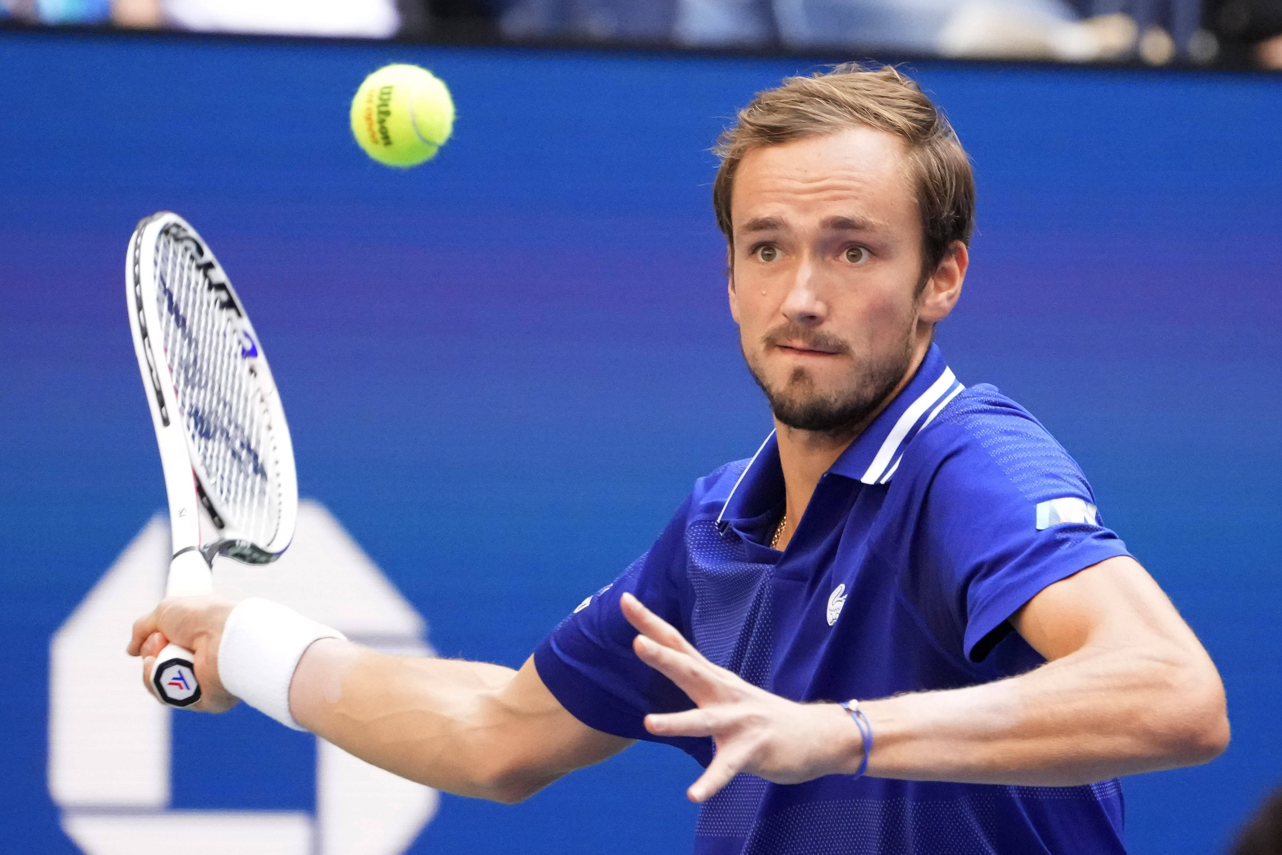 包含英国网球队绝地反击日本网球队,梅德韦杰夫统治全场的词条 包含英国网球队绝地反击日本网球队,梅德韦杰夫统治全场的词条