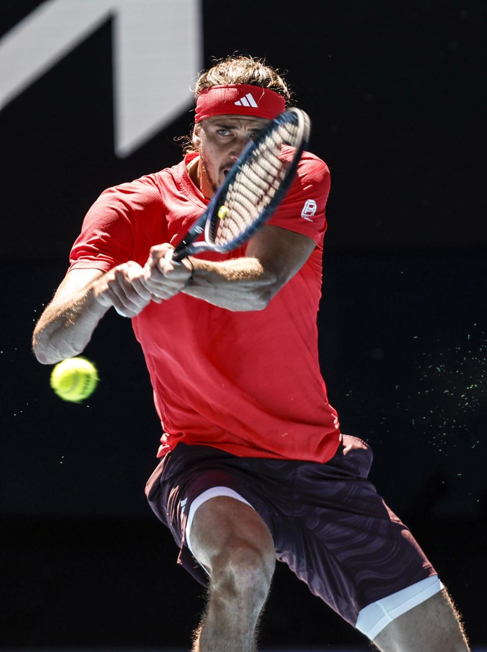 澳大利亚网球队绝杀西班牙网球队，兹维列夫惊艳世界的简单介绍