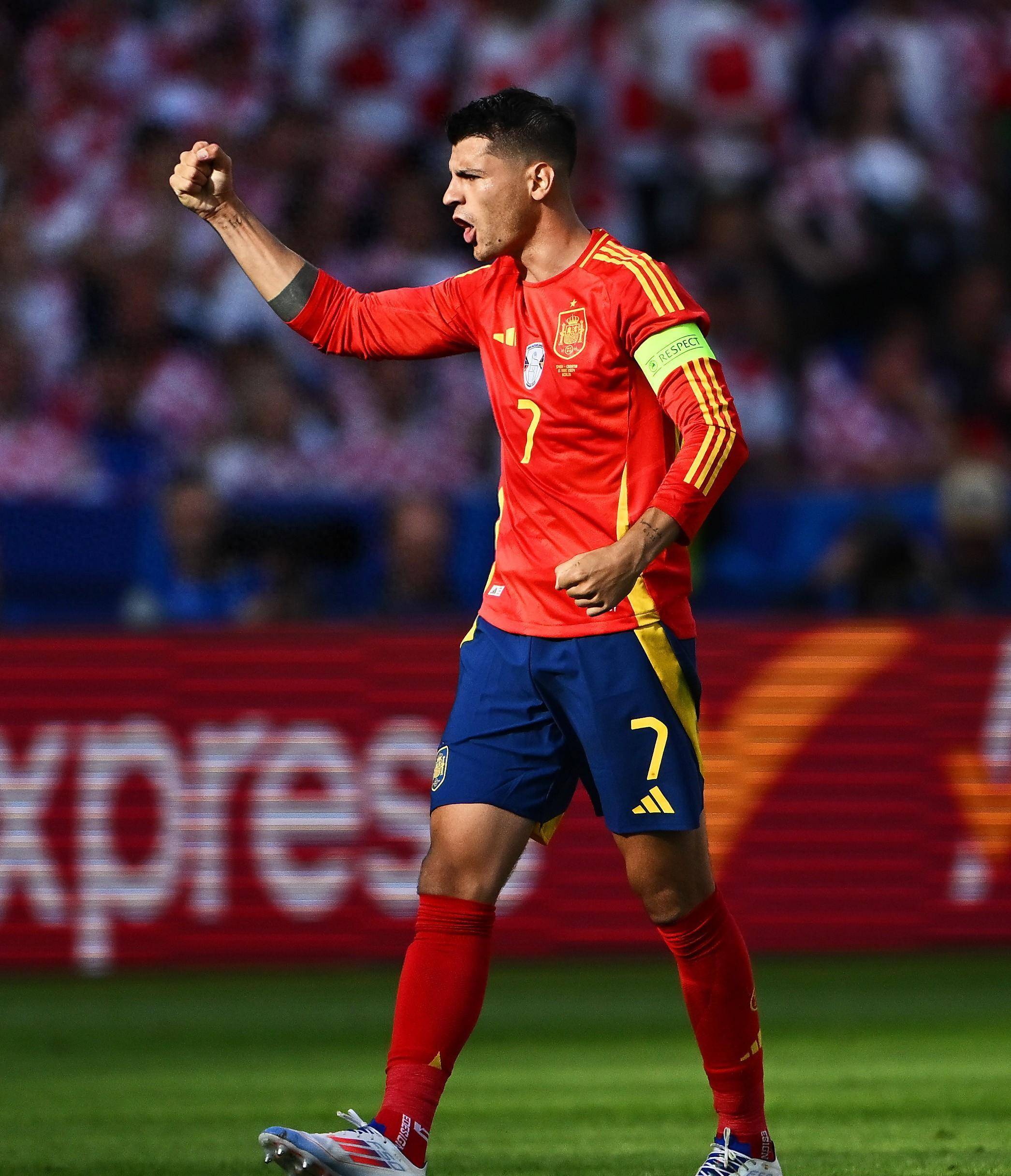 曼联轻取克罗地亚，梅西刷新纪录