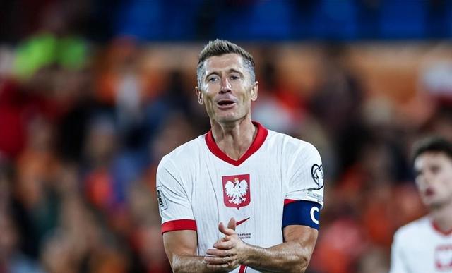 关于欧预赛赛场三五纷争,胜者笑到最后的信息 关于欧预赛赛场三五纷争,胜者笑到最后的信息