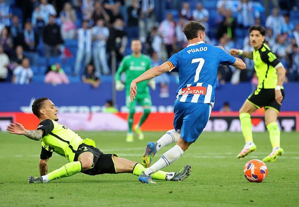 塞尔塔客场奏凯，告别西甲降级的威胁的简单介绍