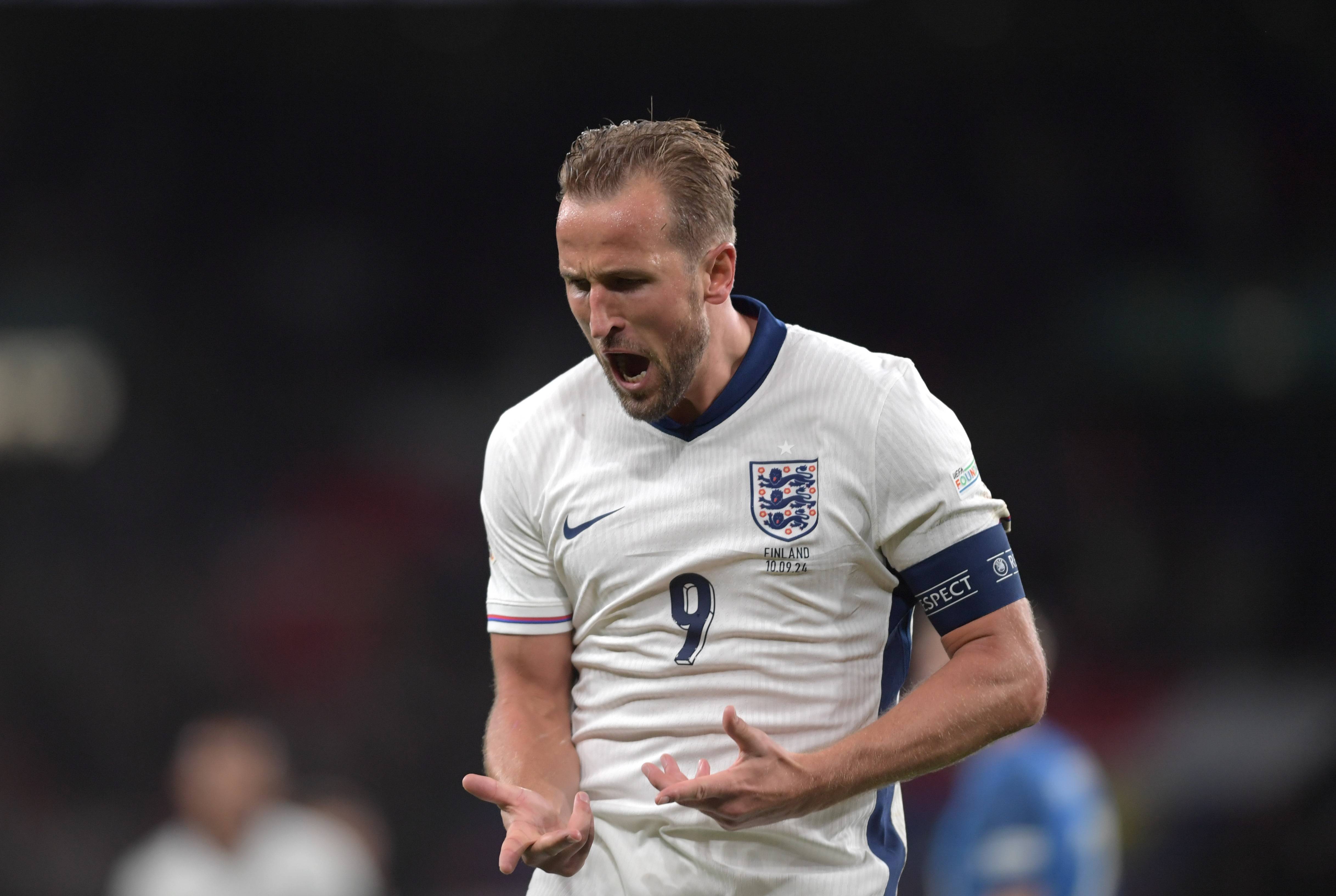 芬兰国家队豪取胜仗,展现实力风采 芬兰国家队豪取胜仗,展现实力风采