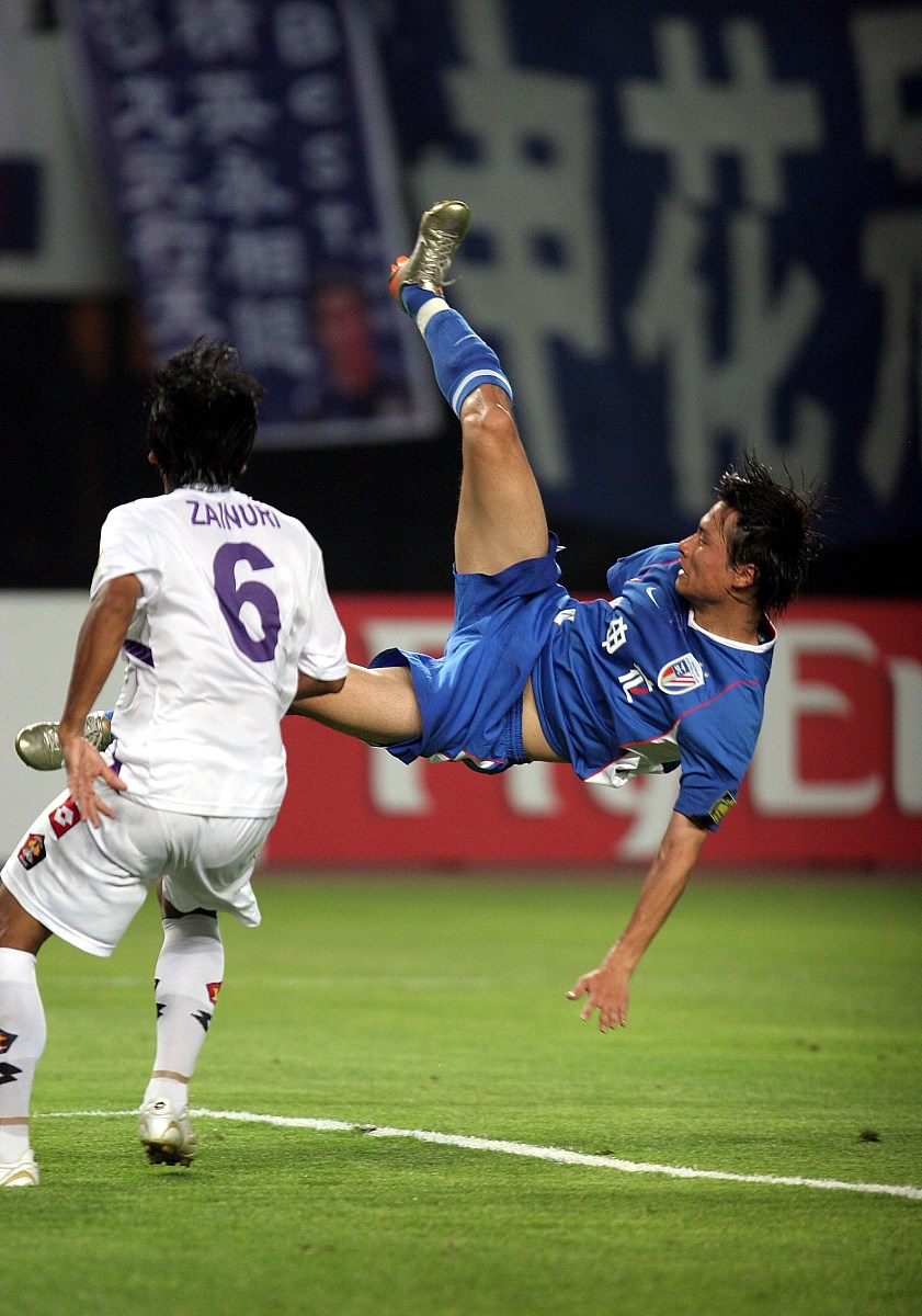 意外惨败过后，球队士气低迷需振作