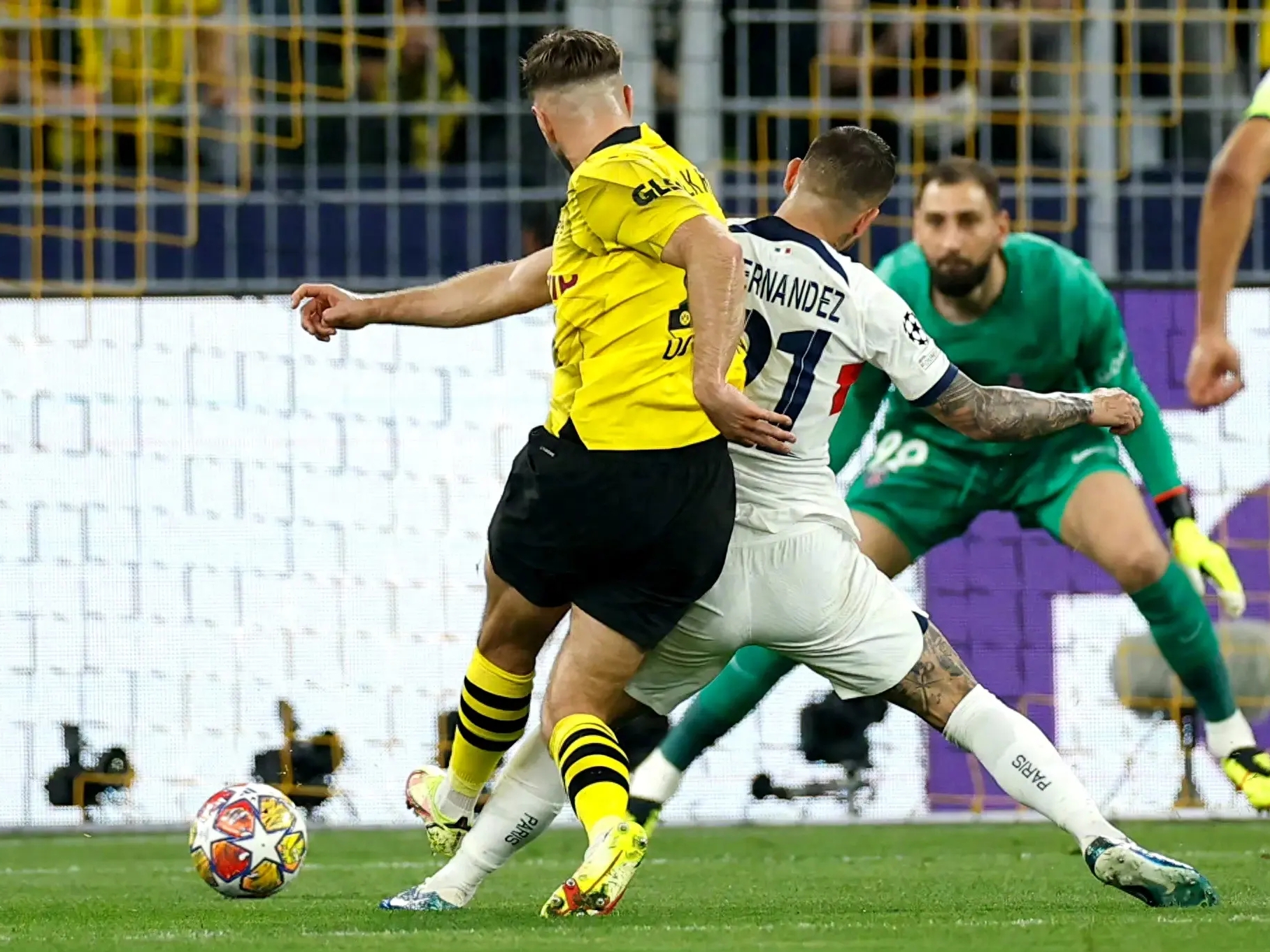 多特蒙德在主场力克对手，联赛连胜加一的简单介绍