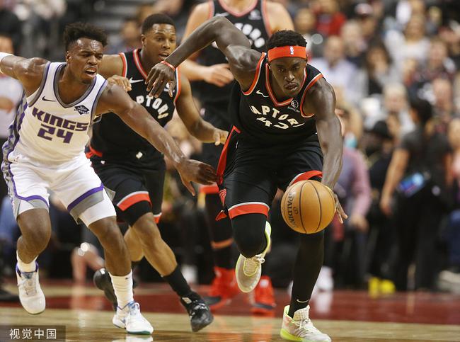 国王翻盘上海队，西亚卡姆带队取胜