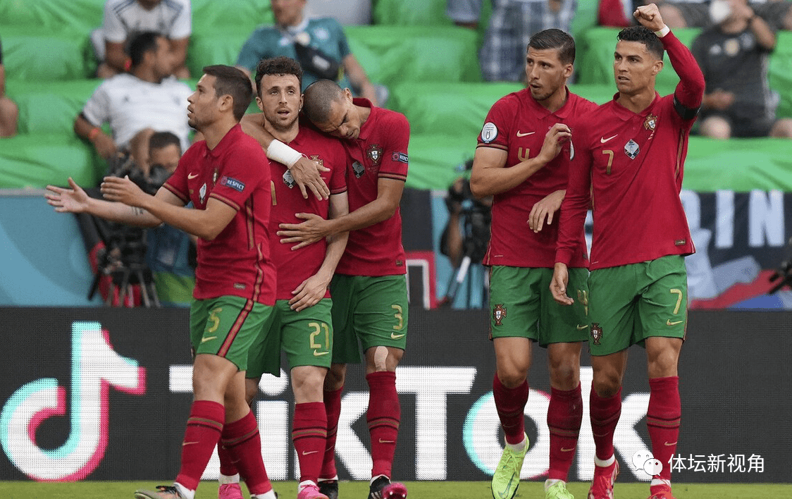 法国乒乓球队力克德国乒乓球队，奥恰洛夫制霸全场的简单介绍