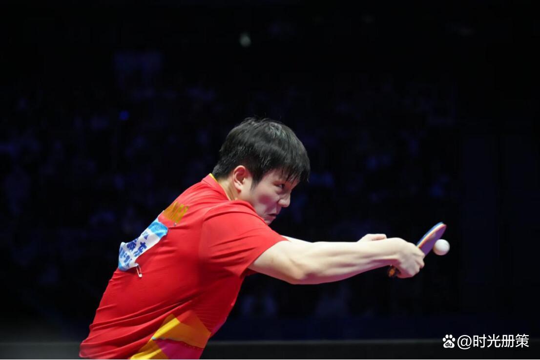 中国队鏖战日本队，樊振东扛起全队