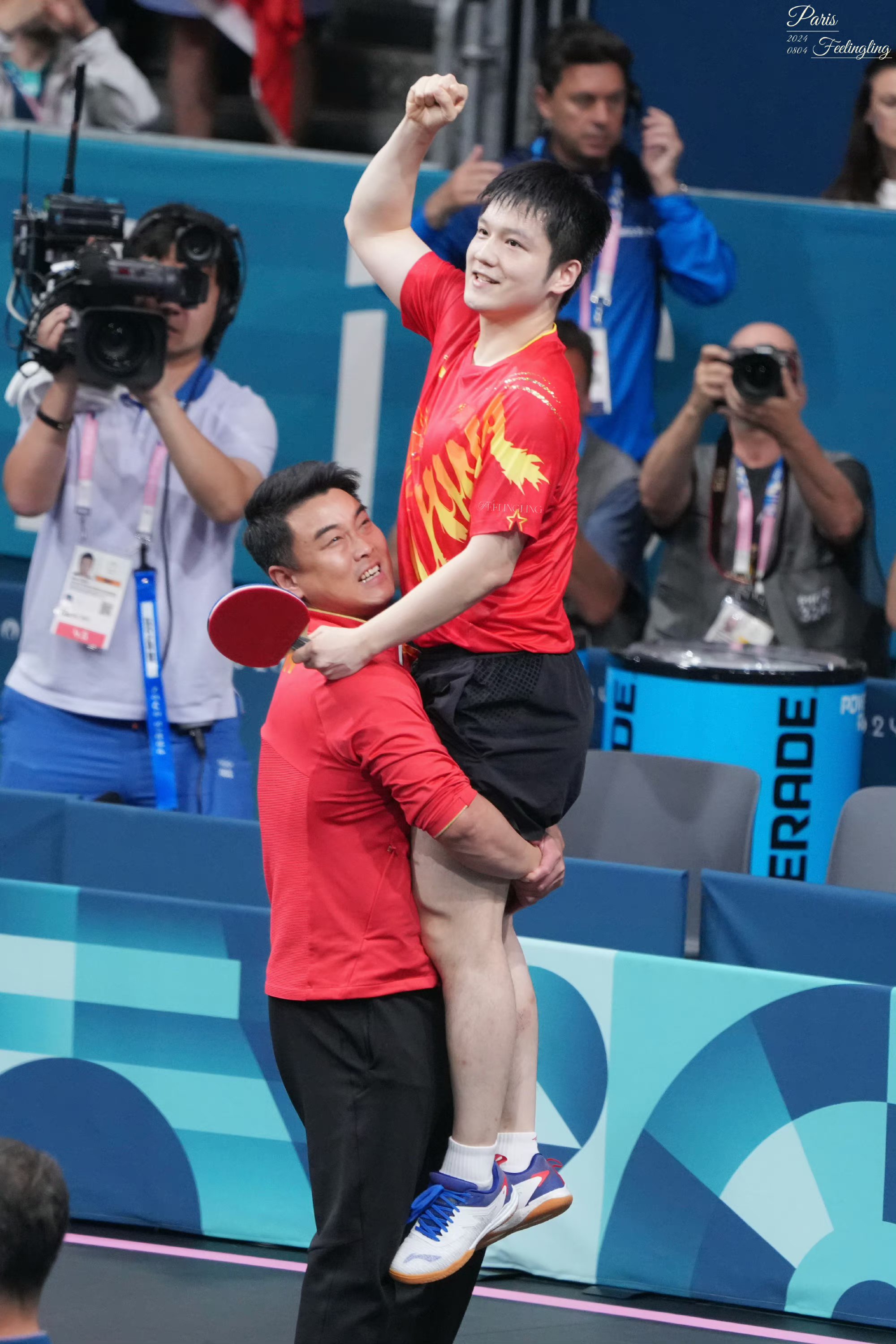 日本乒乓球队轻取法国乒乓球队，王皓完成帽子戏法的简单介绍