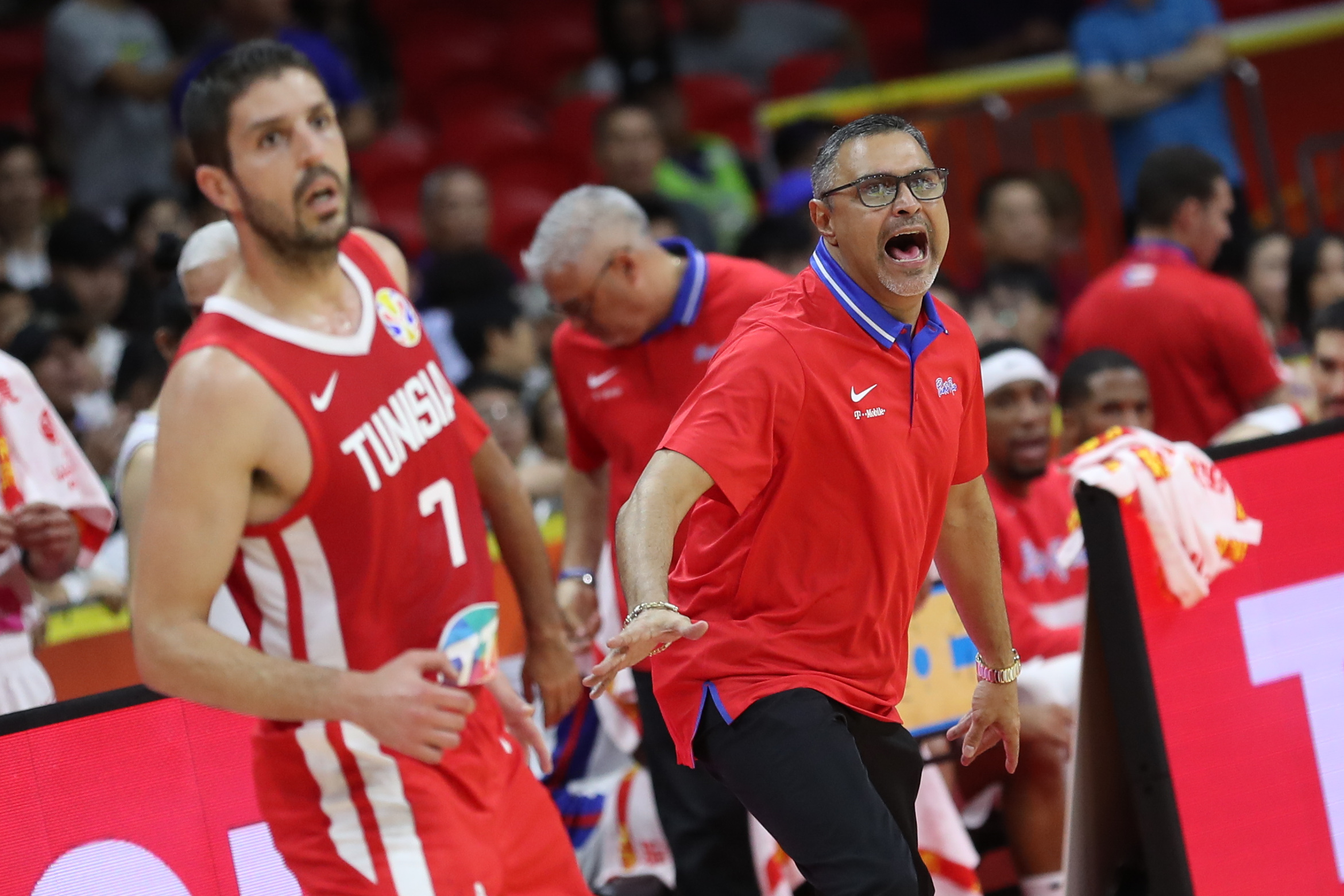 突尼斯队在国际篮球赛事中遭遇挑战