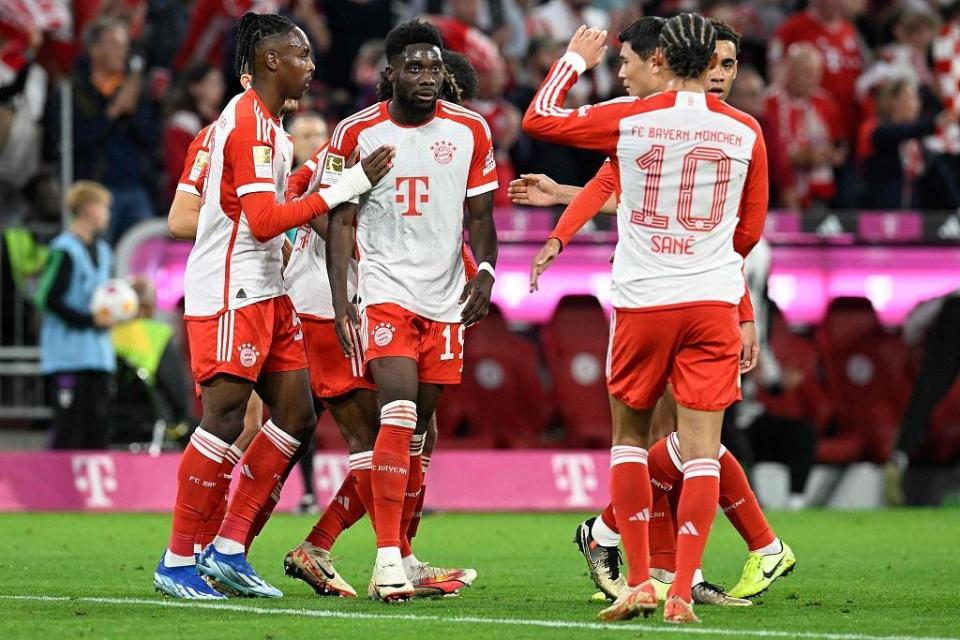 拜仁完胜法国，若日尼奥关键制胜