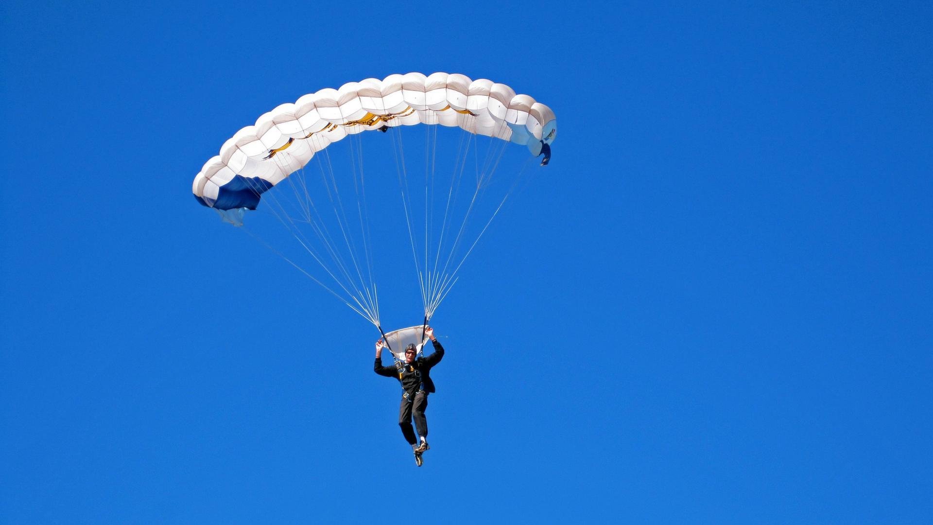 联合杯轻取蒙特卡洛大师赛，当蒂姆的火焰点燃网坛新秩序