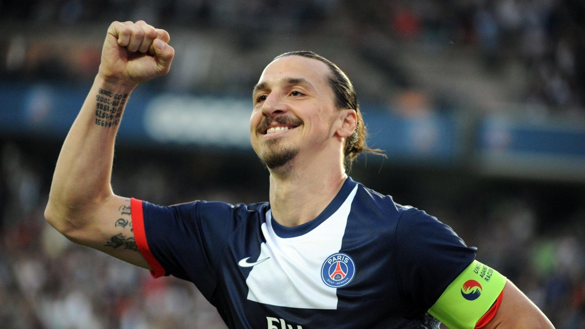 赛道上的孤勇者，拉塞尔独扛大旗，红牛车队完胜哈斯背后的团队与个人英雄主义